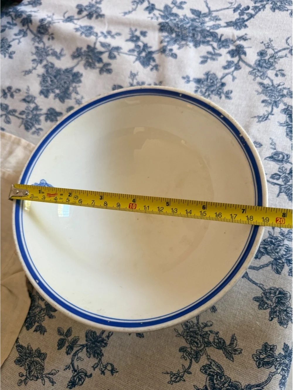 Antique Vanderbilt Hotel serving bowl 7.5”
